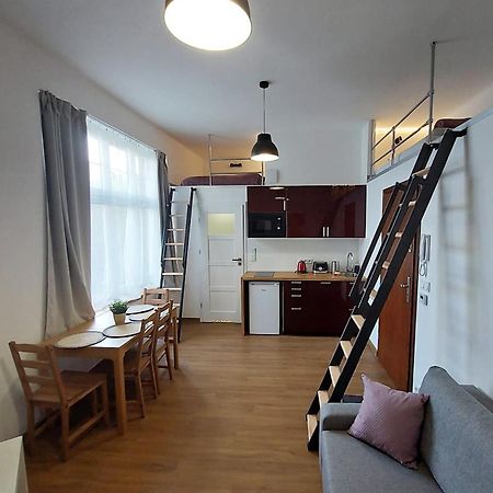 קרקוב Old Town Stage Apartment One מראה חיצוני תמונה